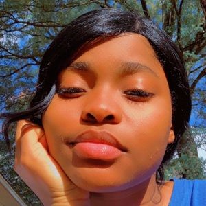 Meet your Posher, Chasity